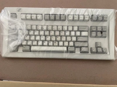 Vintage IBM SSK 1391472 Model M Keyboard - Image 1 of 4