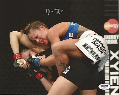 Liz Carmouche Signed UFC 157 8x10 Photo PSA/DNA COA Auto Picture vs Ronda Rousey - Image 1 of 4