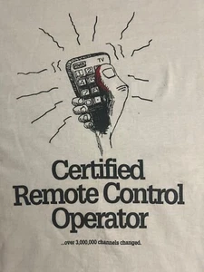 Camiseta unisex de operador de control remoto certificado - Imagen 1 de 5