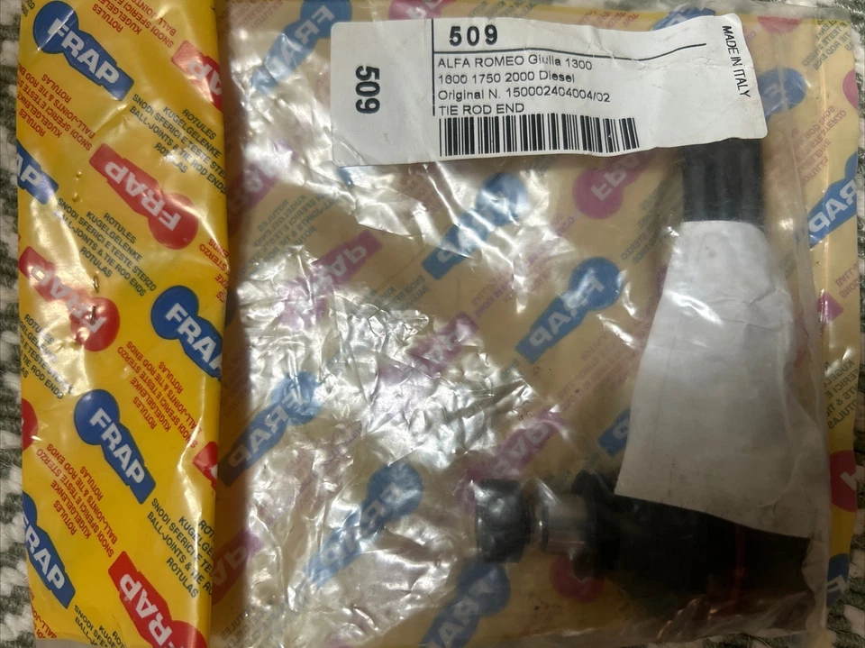 Alfa Romeo Serie 105 Extremo de varilla de oruga exterior Rosca derecha Giulia Spider Cupé Berlina Foto 1 de 1