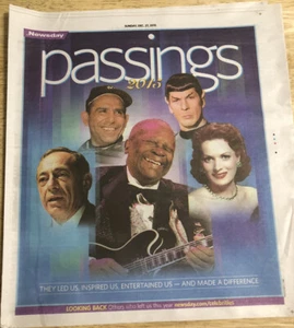 Celebrity Passings 2015 - 27/12/15 periódico recorte de 4 páginas - Imagen 1 de 5