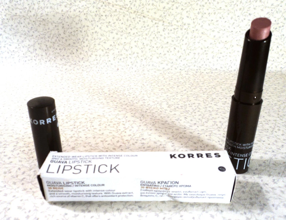 LOTE DE 2 lápices labiales de guayaba Korres - # 30 beige - tamaño completo 0,06 oz. - En caja Foto 1 de 1