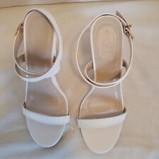 NWOT Charlotte Russe White With Gold Wedge Sandals Shoes Heels Women's Size 8