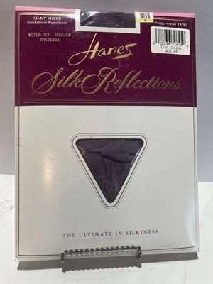 Pantimedias Hanes Silk Reflections Talla AB Estilo 715 WISTERIA Sandalia Transparente NUEVO Foto 1 de 2