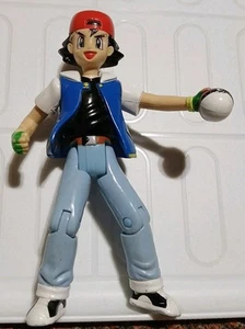 Ash Ketchum Modellino Pokémon Vintage 2000 Nintendo Hasbro Poseable Vintage 5" - Foto 1 di 8