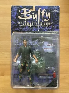More details for xander buffy figure / halloween edition