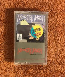 Monster Mash Bobby Boris Pickett Crypt Kickers Cassette Tape 1991 SEALED hallowe - Bild 1 von 2