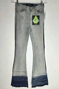 New INDIGO REIN Junior's Size 1 High Rise Flare Leg Jeans Light Blue - Picture 1 of 8