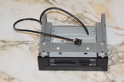Dell Media Card Reader G7V21 FXYPG Mounted in NR95F 5.25" Drive Bay Adapter - Image 1 of 3