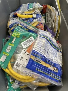 Lot of 31 Assorted BrassCraft Gas Connectors, Various Sizes, Mixed Pack - Picture 1 of 2