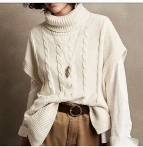 Banana Republic Cream Cable Knit Sweater Vest - Picture 1 of 10