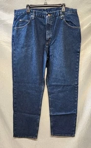 Jeans Wrangler Five Star uomo 40X32 vestibilità rilassata forma a U denim lavaggio med nuovo con etichette - Foto 1 di 4