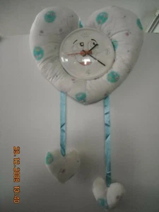 OROLOGIO A FORMA DI CUORE IN STOFFA + CUORICINI ANNI '80 - Imagen 1 de 1
