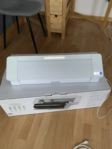 Silhouette Cameo 4 Plus – Schneideplotter (fast neu) - Bild 1 von 16