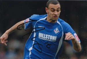 CRAIG DAVIES HAND SIGNED 6X4 PHOTO OLDHAM ATHLETIC FOOTBALL AUTOGRAPH - Imagen 1 de 1