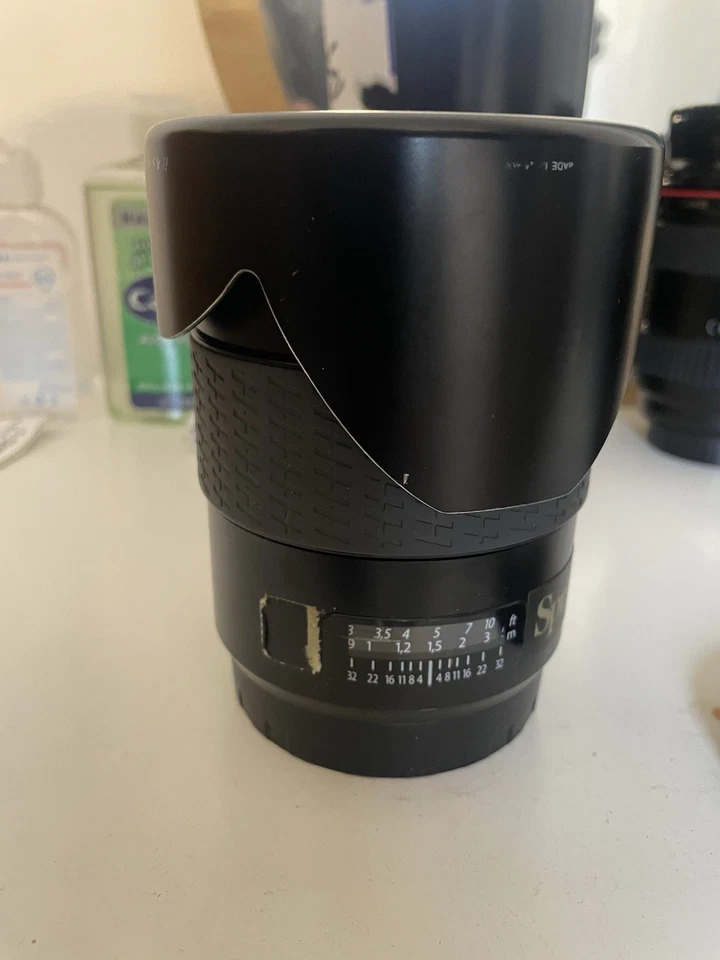 Hasselblad HC 50mm f/3.5 Lens + Hood - Image 1 of 4