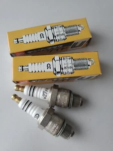 (2) SPARKPLUGS W27FS-U NIPPONDENSO SPARK PLUG NGK B9HS EQUIVALENT PAIR PLUGS - Picture 1 of 5