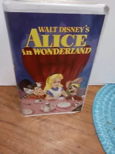 Vintage Walt Disney Alice in Wonderland VHS Movie Black Diamond The Classics - Picture 1 of 6