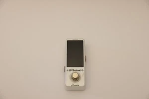 Donner DT Deluxe guitar tuner pedal - Picture 1 of 1