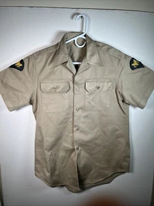 Vintage 1960-70 US Army Khaki  Men's Uniform Shirt Sz Medium  15 15-1/2 - Picture 1 of 8