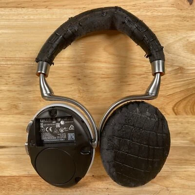 Auriculares Parrot Zik 3 inalámbricos Bluetooth con cancelación de ruido sobre la oreja - Para piezas Foto 1 de 4