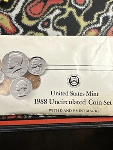 1988 US Mint 10 Coin Uncirculated Set Complete Philadelphia & Denver OGP & COA - Picture 1 of 13