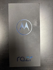 Moto Razr 2024 256GB New Total Wireless - Picture 1 of 4