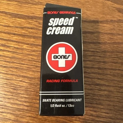 Lubricante para rodamientos de patín Bones Speed Cream Racing Formula 0,5 OZ cuádruple en línea Foto 1 de 3