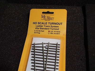 Micro- Engineering #14-810 HO LADDER TRACK SYSTEM TURNOUT LH #5a Code 70 - Image 1 of 4