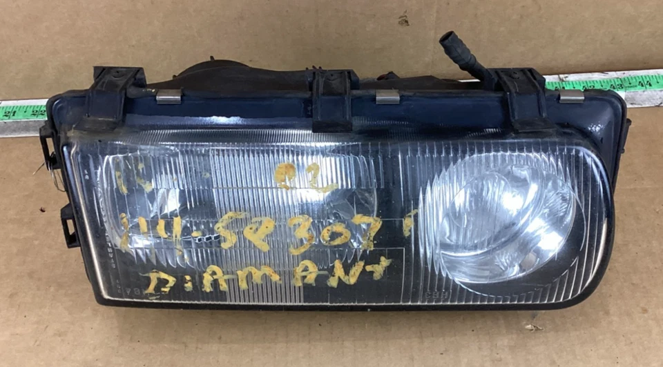 1992-1996 Mitsubishi Diamante Front Left Driver Side Headlight Assembly - Image 1 of 4