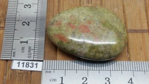 UNAKITE pierre plate mineraux lithotherapie reiki collection esoterisme massage - Picture 1 of 2