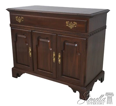 68863: Servidor superior abatible ETHAN ALLEN Cherry Georgian Court Foto 1 de 4