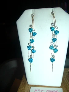 GOLD CHAIN TASSELS Adorned BLUE ROSE FLOWERS Betsey Johnson Pierced EARRINGS - Picture 1 of 6