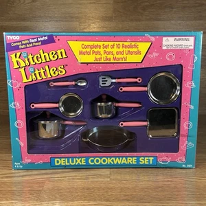 1995 TYCO KITCHEN LITTLES DELUXE KOCHGESCHIRR SET UNGEÖFFNETE OVP - Bild 1 von 6