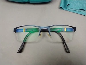 Monturas ópticas de goma Zenni azul marino de metal negro  - Imagen 1 de 9