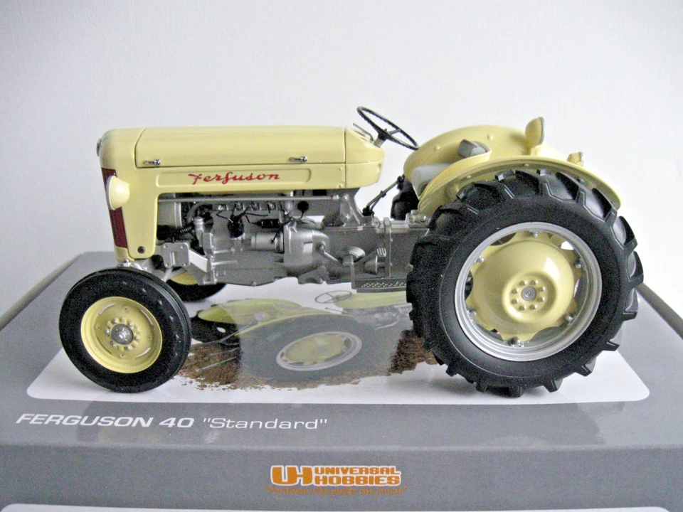 FERGUSON 40 STANDARD UH UNIVERSAL HOBBIES 1:16 SCALE TRACTOR YELLOW RED - Image 1 of 4