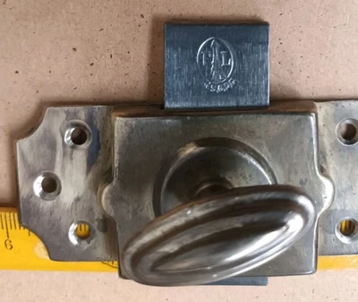 Targette  Tour Eiffel  Laiton Ancienne  Neuf De Stock  - Photo 1/3