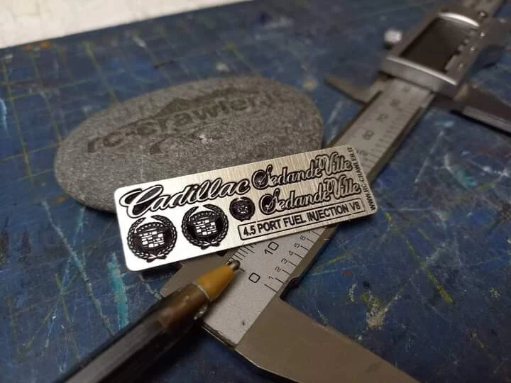 Cadillac RC Car - 1:10 1979 Chevrolet Redcat MonteCarlo Lowrider Embleme. - Bild 1 von 1