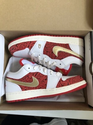 Jordan 1 pá baixa tamanho 6,5y nova e pronta para enviar - Imagem 1 de 2