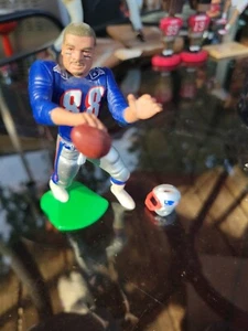 Terry Glenn NEW ENGLAND PATRIOTS 1998 Starting Lineup NFL football figure open - Picture 1 of 4