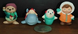Hallmark Merry Miniatures Natale 1993 Balena, Sigillo, Castoro e Ragazza B3 - Foto 1 di 6