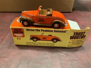 Ford Convertible 1940 Trustworthy Hardware Die Cast Coin Bank 1:25 Scale NIB - Picture 1 of 4