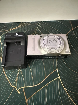 Цифровая камера Nikon COOLPIX S8200 Silve 16,1 Мп 14-кратный оптический зум из Японии - Изображение 1 из 4