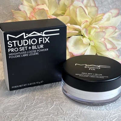 Mac Studio Fix Pro Set + Blur Weightless Loose Powder .42oz/12g TRANSLUCENT Free - Image 1 of 2