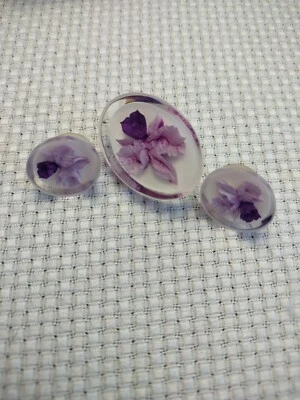 Juego de 3 broches de resina floral púrpura transparente ovalados a juego hechos a mano  Foto 1 de 4