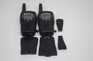 Pair of Cobra CXT395 22 Channel Weather Resistant 2-Way Radios - Picture 1 of 2