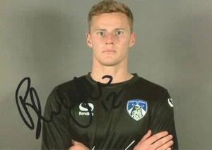 OLDHAM: BEN WILSON SIGNED 6x4 PORTRAIT PHOTO+COA - Picture 1 of 1