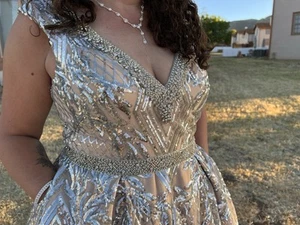 Mac Duggal Women's Formal $1100.00 original price  - Picture 1 of 7