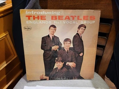 Introducing The Beatles VJLP 1062 ARP VG Vinyl G Cover Brackets Label 1964 - Image 1 of 4