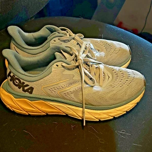 Hoka Arahi Damen-Laufschuhe blau Größe 6,5B - Bild 1 von 5